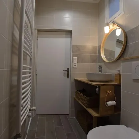 Le Nid Des Voyageurs Apartment Nantes Exterior photo